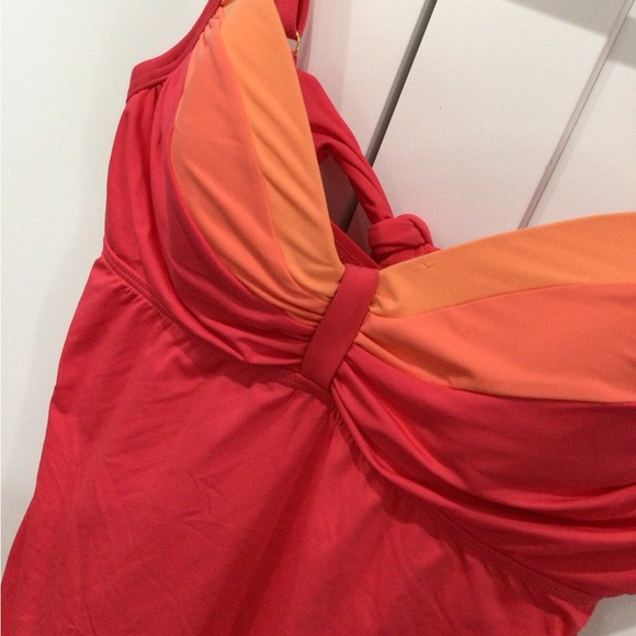 Coco Reef Womens Color Blocked Divine Power Underwire Tankini - Picture 6 of 9